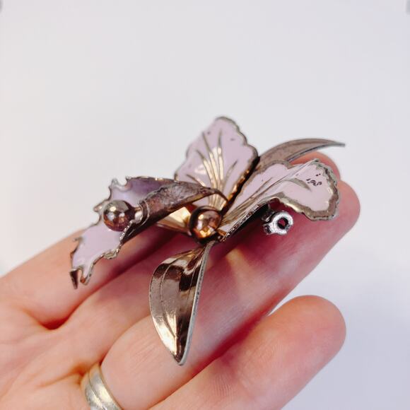 Vintage Large Enamel Tropical Flower Brooch Mid Century Purple Metal Orchid Pin - Picture 6 of 10